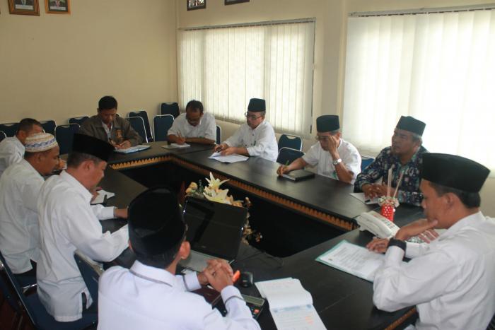 Kemenag Tebo Adakan Rapat Tinjauan Zakat 