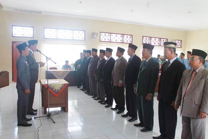 Kemenag Tebo Lantik 10 Kepala KUA dan Kagara Syariah