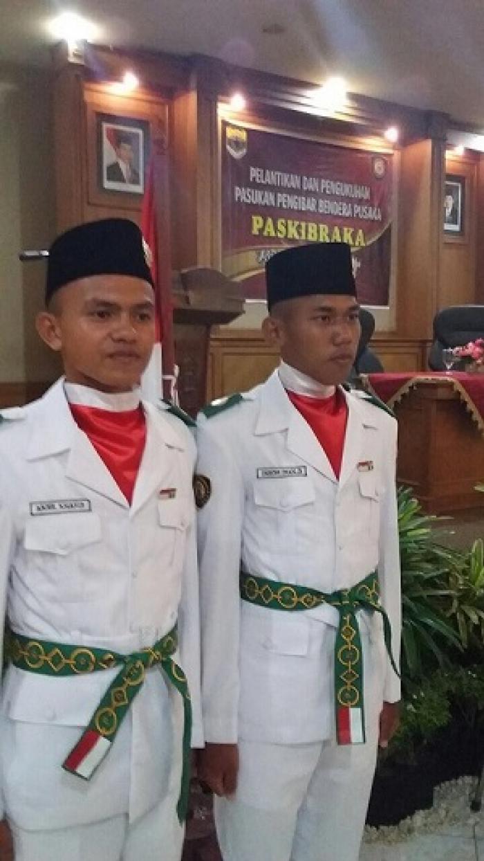 Dua Siswa MAN 3 Muaro Jambi Anggota Paskibraka Muaro Jambi 2017