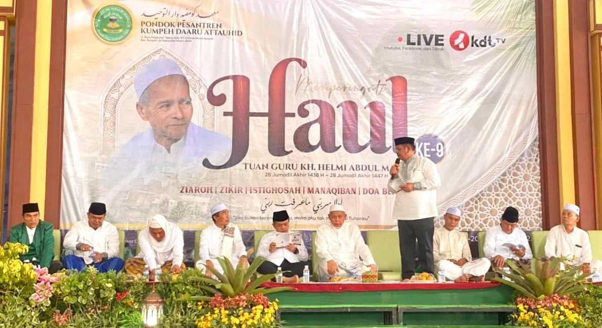 Kakanwil Kemenag Jambi dan Gubernur Hadiri Haul ke-9 Tuan Guru KH. Helmi bin Abdul Majid
