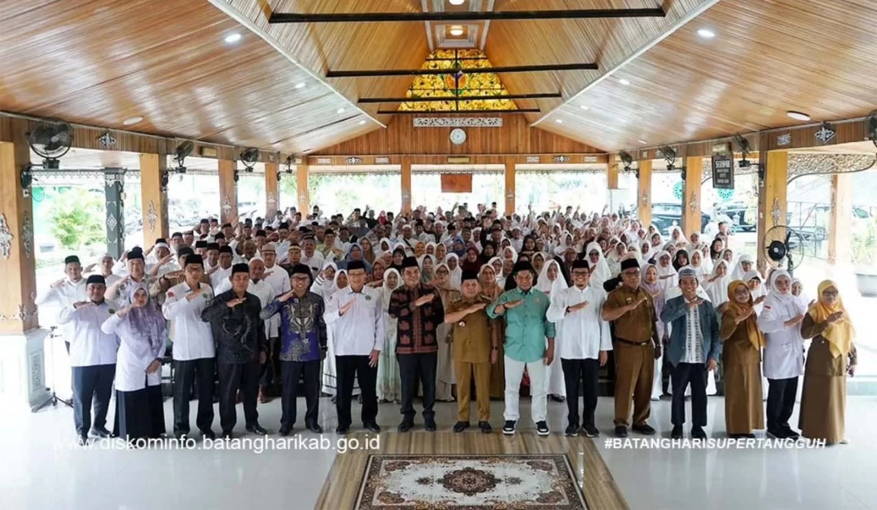 ‎Pemkab Batang Hari Bersama Kemenhaj Batang Hari Membuka Manasik Haji Tahun 2026