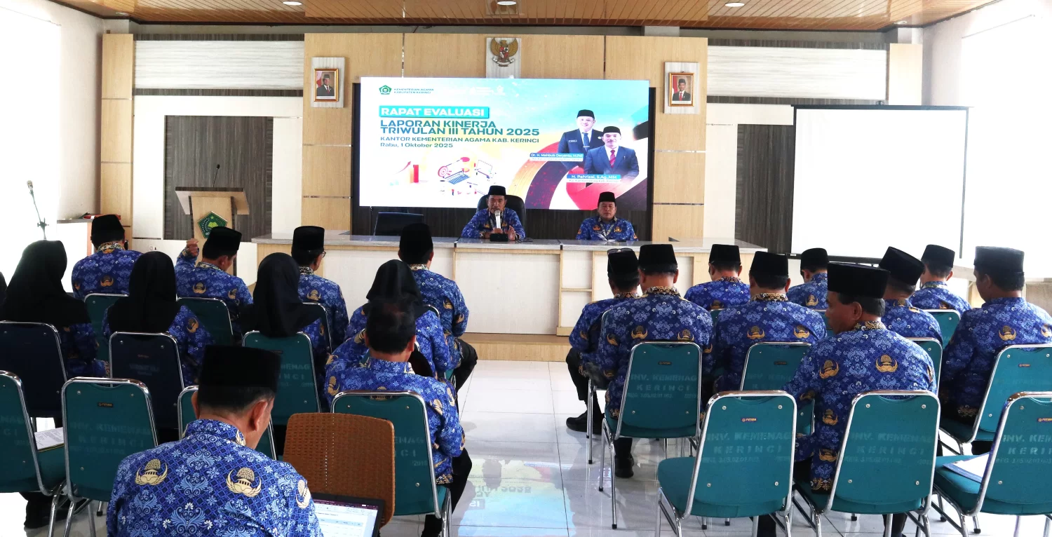 Gelar Rapat Evaluasi Kinerja Triwulan III, Kemenag Kerinci Tegaskan Komitmen sebagai Instansi Transparan, Akuntabel, dan Profesional