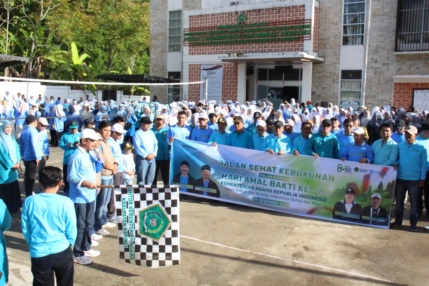 HAB ke-80 Kemenag RI 2026: 2.500 Keluarga Besar Kemenag Kerinci Semarakkan Jalan Sehat Kerukunan