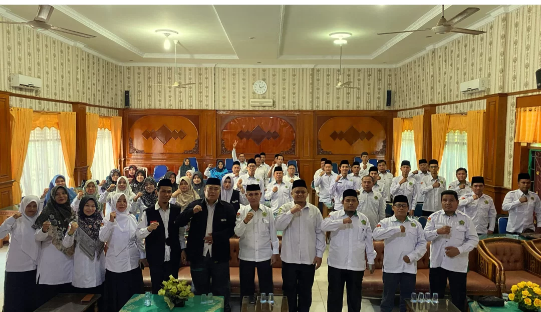 Kakan Kemenag Merangin Tegaskan Tupoksi Penyuluh dalam Raker IPARI