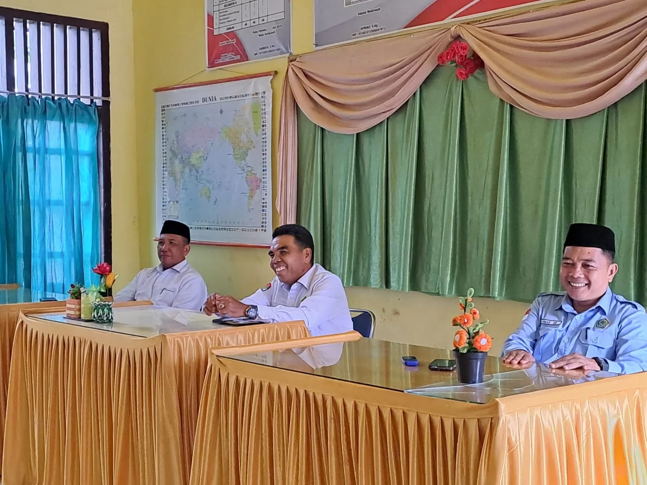 Kemenag Sarolangun Dorong Madrasah Bersih dan Nyaman Lewat Penilaian Langsung di MTsN 5