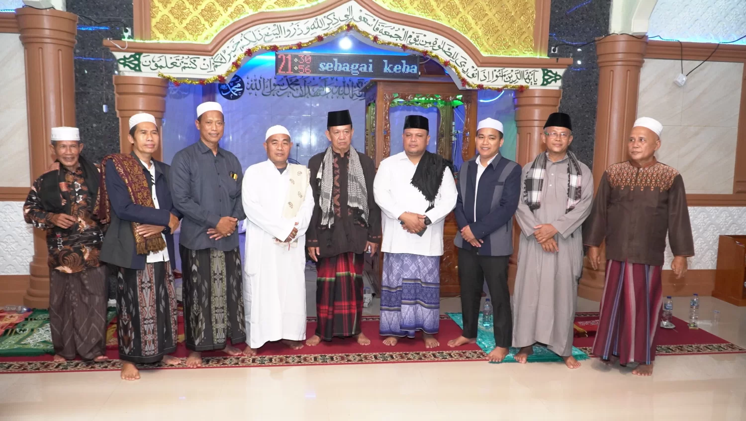 Perkuat Syiar Islam, Kemenag Tebo Wakafkan 30 Mushaf pada Safari Ramadhan